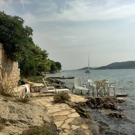 Pilatus Osljak 아파트